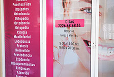Tenemos refacciones de diferentes modelos y años, así como accesorios. 